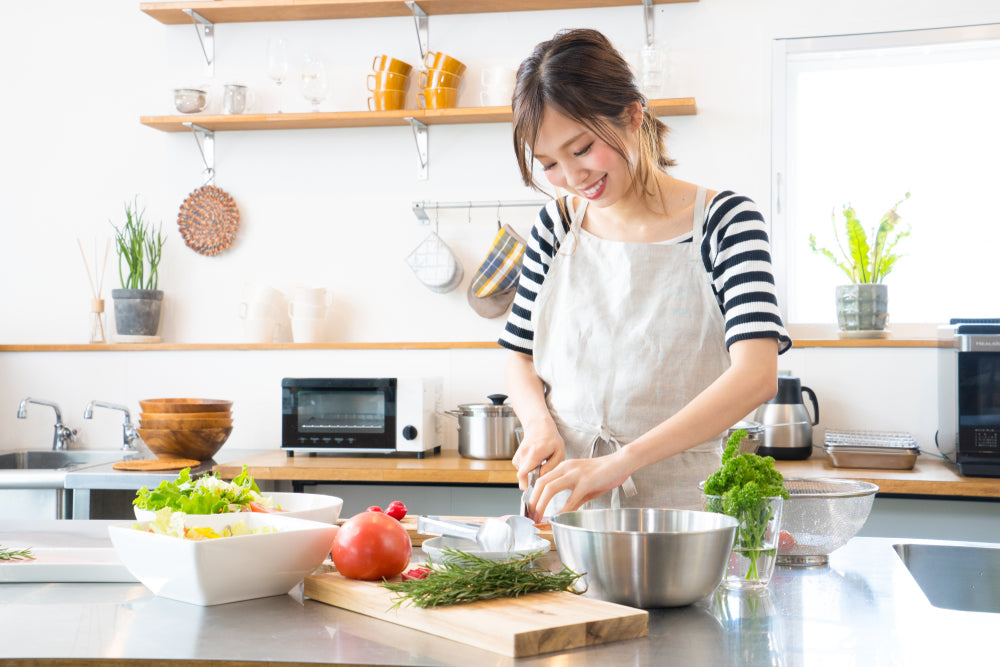 5 Supplements & Vitamins to Regulate Your Menstrual Cycle